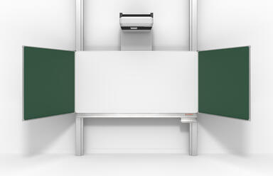 interaktive-beamer-klappschiebetafel-pylonen-gruen-frontal